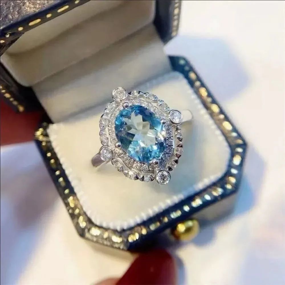 The Marina Statement Ring in Topaz and 925 sz 8